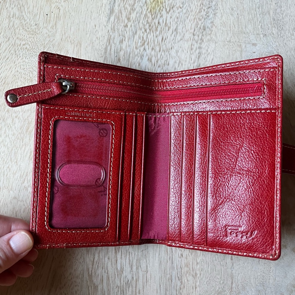 Fossil Red Leather Card Wallet with Silver D-Ring - Picture 5 of 9